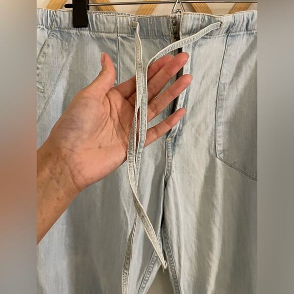 Free People Pants Women's Medium High Waisted Light Blue Joggers Ankle Ties - Picture 7 of 11